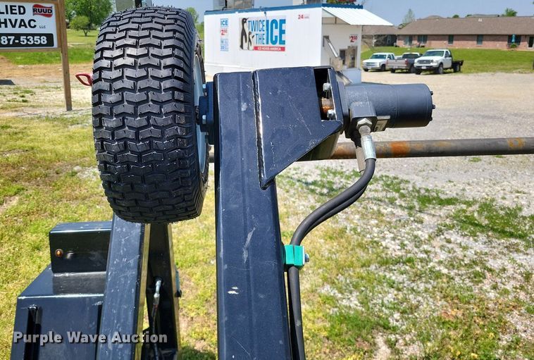 image for item DO3647 2022 Lane LRG 1008  reel trailer