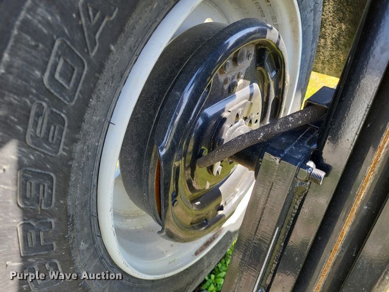 image for item DO3647 2022 Lane LRG 1008  reel trailer