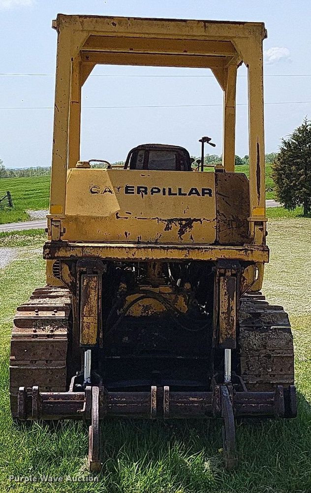 image for item DO3648 Caterpillar 955K  track loader