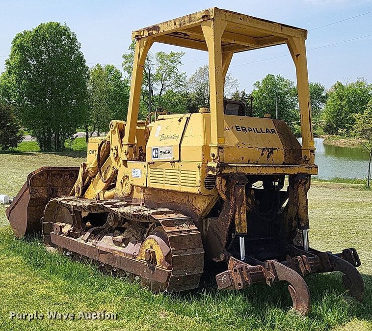 image for item DO3648 Caterpillar 955K  track loader