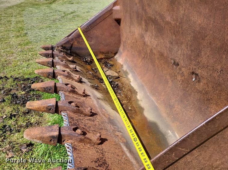 image for item DO3648 Caterpillar 955K  track loader