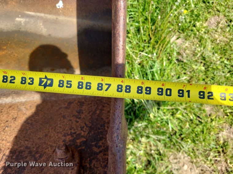 image for item DO3648 Caterpillar 955K  track loader