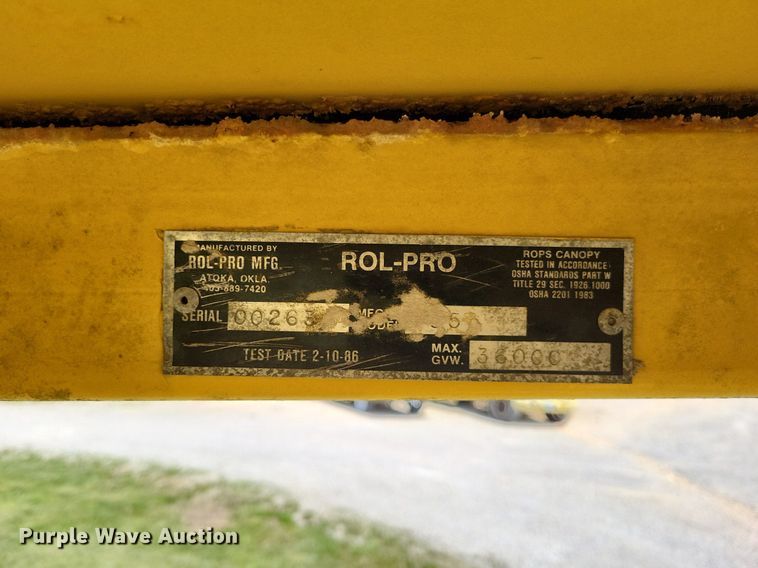 image for item DO3648 Caterpillar 955K  track loader