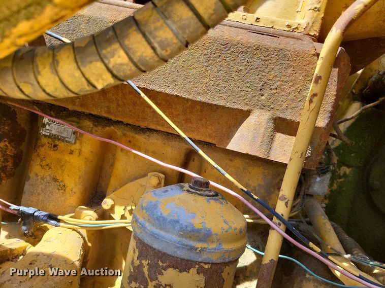 image for item DO3648 Caterpillar 955K  track loader