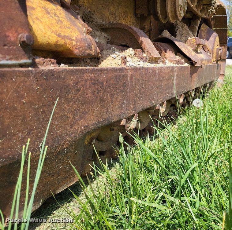 image for item DO3648 Caterpillar 955K  track loader