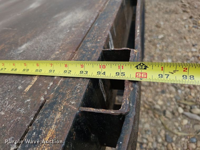 image for item DO4310 1991 GMC TopKick SL  dump flatbed truck