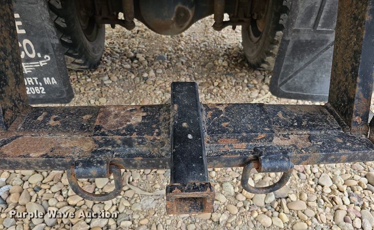 image for item DO4310 1991 GMC TopKick SL  dump flatbed truck