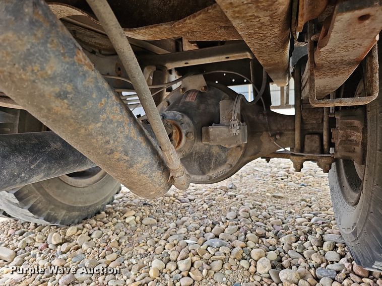 image for item DO4310 1991 GMC TopKick SL  dump flatbed truck