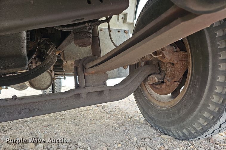 image for item DO4310 1991 GMC TopKick SL  dump flatbed truck