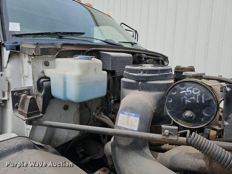 image for item DO4310 1991 GMC TopKick SL  dump flatbed truck