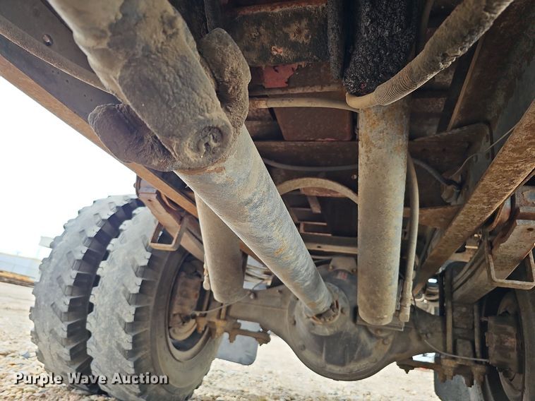 image for item DO4310 1991 GMC TopKick SL  dump flatbed truck