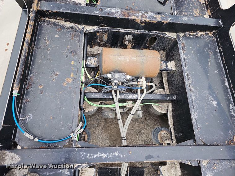 image for item DO4351 2011 Cross Country TRA/REM  bottom dump trailer