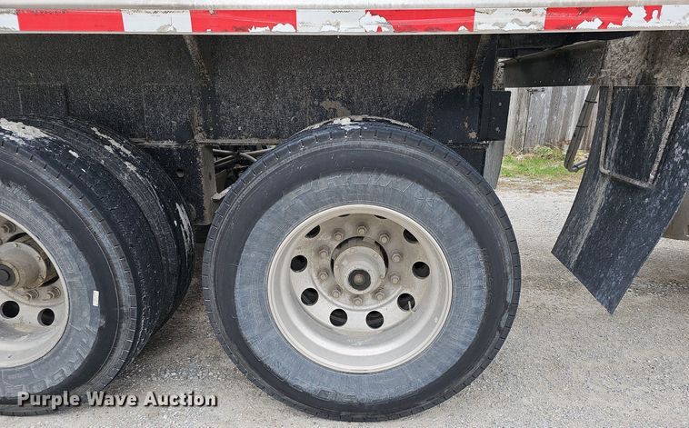 image for item DO4351 2011 Cross Country TRA/REM  bottom dump trailer