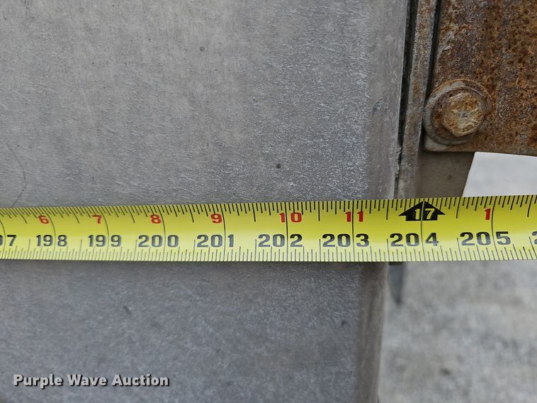 image for item DO4352 2007 Freightliner Classic XL  dump truck