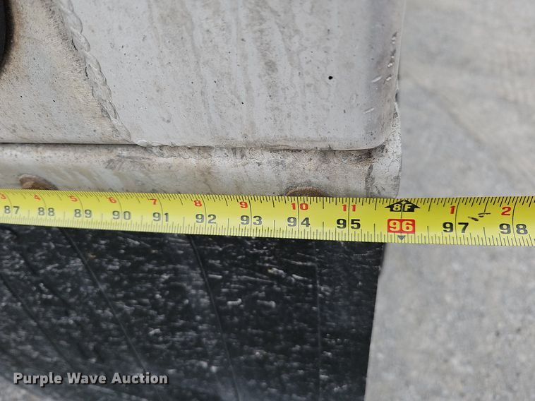 image for item DO4352 2007 Freightliner Classic XL  dump truck