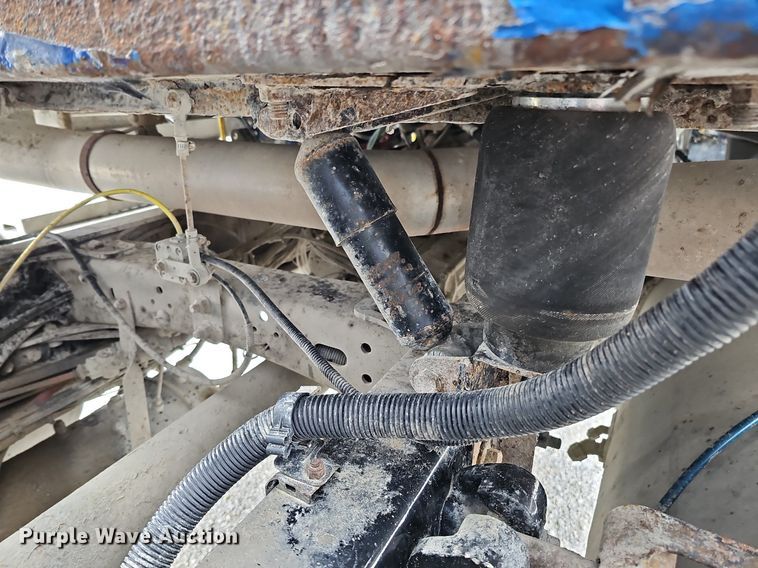 image for item DO4352 2007 Freightliner Classic XL  dump truck