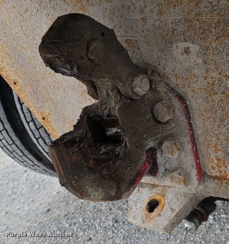 image for item DO4352 2007 Freightliner Classic XL  dump truck