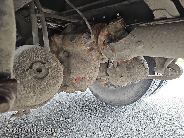 image for item DO4352 2007 Freightliner Classic XL  dump truck