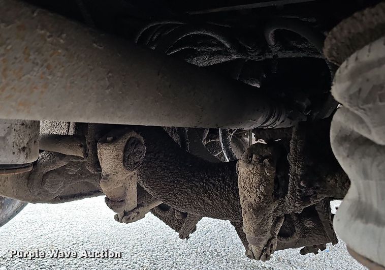 image for item DO4352 2007 Freightliner Classic XL  dump truck