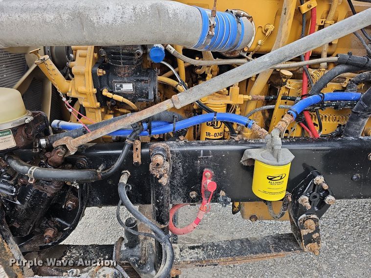 image for item DO4352 2007 Freightliner Classic XL  dump truck