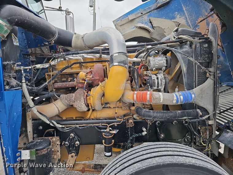 image for item DO4352 2007 Freightliner Classic XL  dump truck