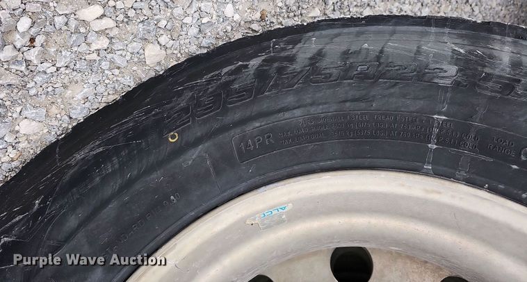 image for item DO4352 2007 Freightliner Classic XL  dump truck