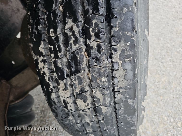 image for item DO4352 2007 Freightliner Classic XL  dump truck