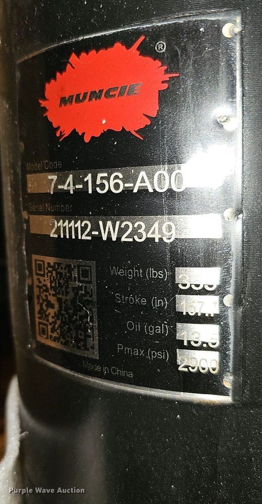 image for item DO4352 2007 Freightliner Classic XL  dump truck