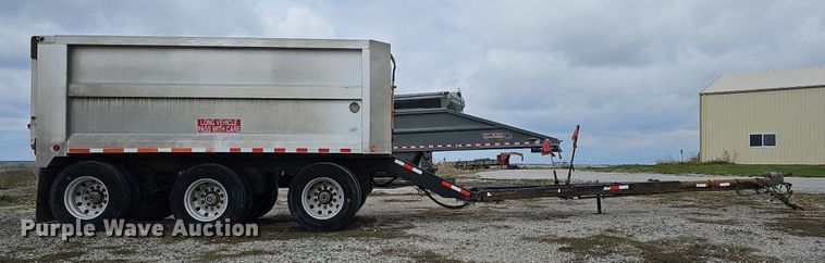 image for item DO4353 2008 Cornhusker 800R-81007-732  end dump pup trailer