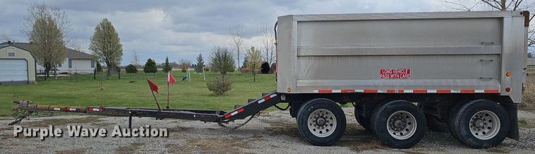 image for item DO4353 2008 Cornhusker 800R-81007-732  end dump pup trailer