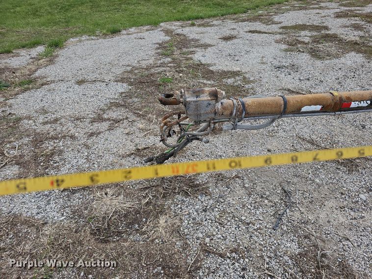 image for item DO4353 2008 Cornhusker 800R-81007-732  end dump pup trailer