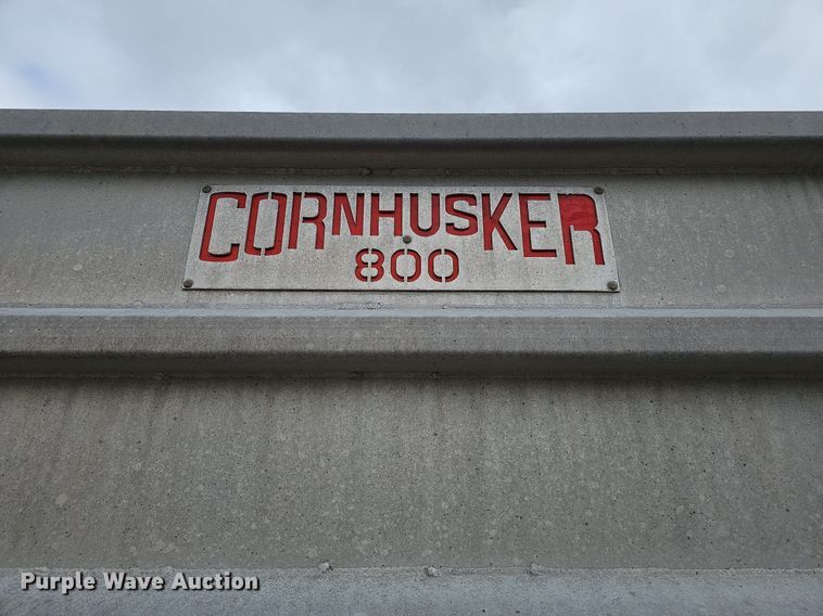 image for item DO4353 2008 Cornhusker 800R-81007-732  end dump pup trailer