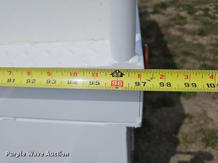 image for item DO4359 2003 Freightliner FL60  utility / service truck