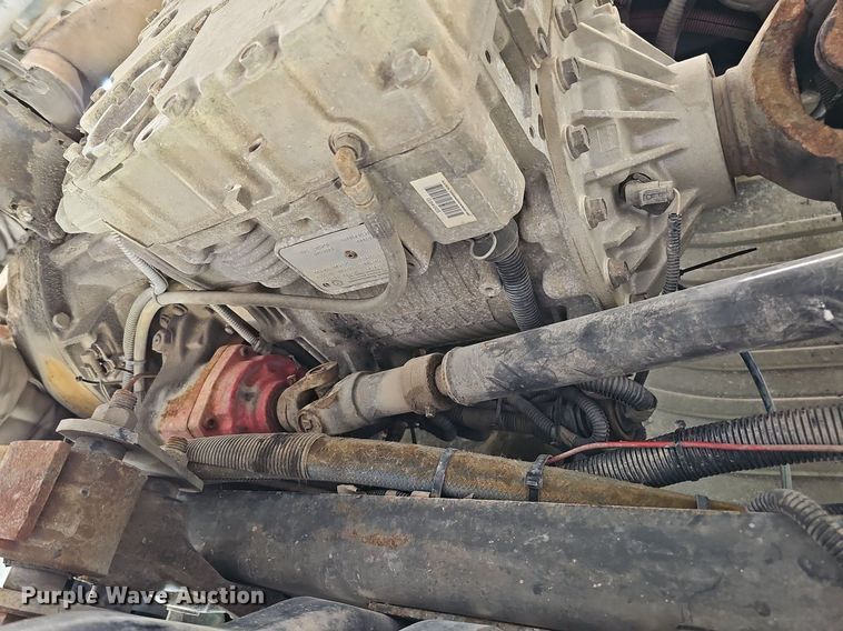 image for item DO4359 2003 Freightliner FL60  utility / service truck