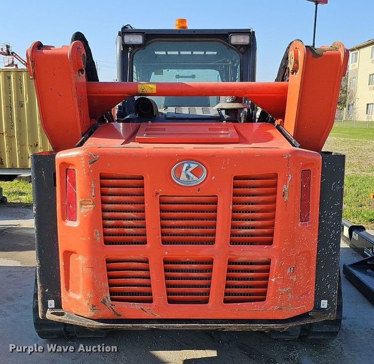 image for item DO4365 2018 Kubota SVL95-2S  tracked skid steer loader