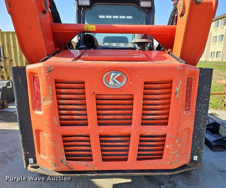 image for item DO4365 2018 Kubota SVL95-2S  tracked skid steer loader