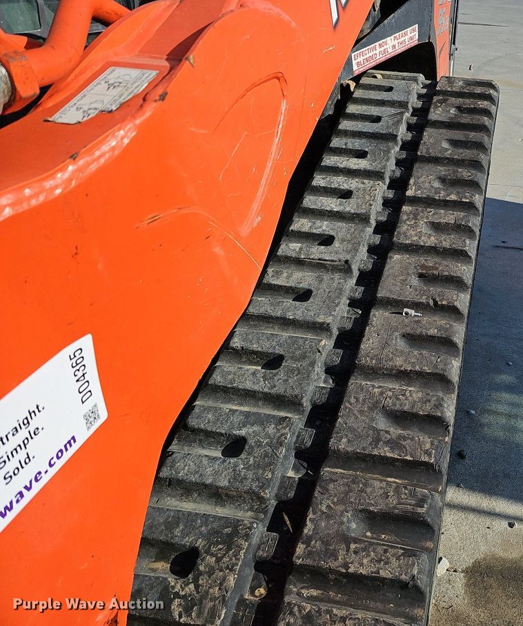 image for item DO4365 2018 Kubota SVL95-2S  tracked skid steer loader