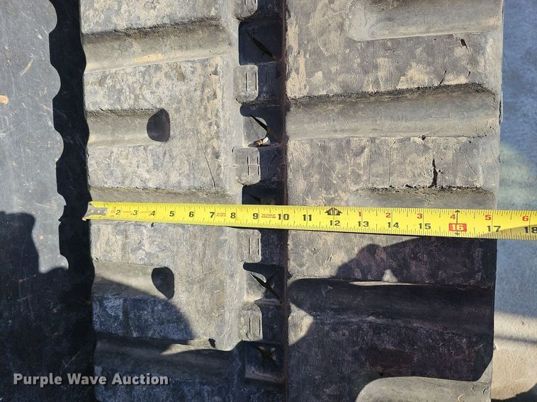 image for item DO4365 2018 Kubota SVL95-2S  tracked skid steer loader