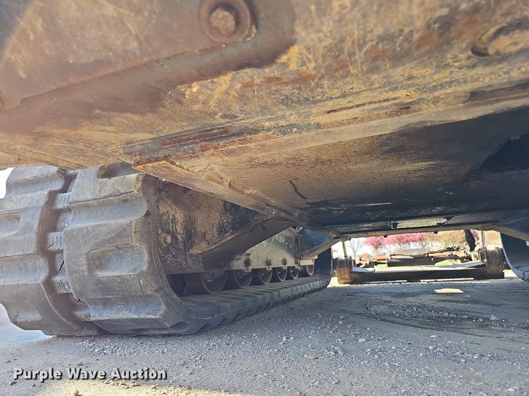 image for item DO4365 2018 Kubota SVL95-2S  tracked skid steer loader