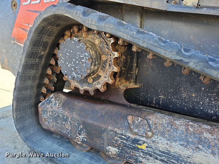 image for item DO4365 2018 Kubota SVL95-2S  tracked skid steer loader