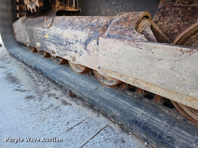 image for item DO4365 2018 Kubota SVL95-2S  tracked skid steer loader