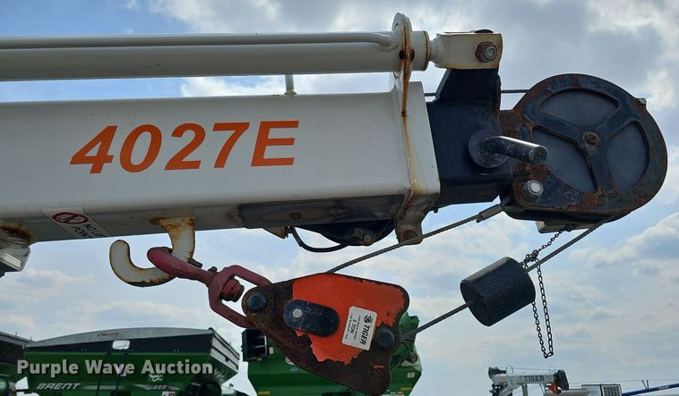 image for item DO4367 2016 Dodge Ram 5500HD  utility / service truck