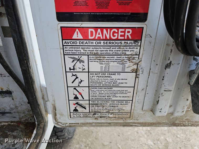 image for item DO4367 2016 Dodge Ram 5500HD  utility / service truck