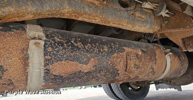 image for item DO4367 2016 Dodge Ram 5500HD  utility / service truck