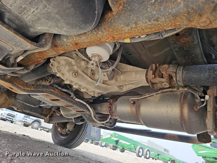 image for item DO4367 2016 Dodge Ram 5500HD  utility / service truck