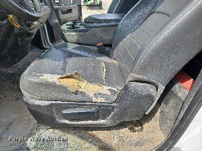 image for item DO4367 2016 Dodge Ram 5500HD  utility / service truck