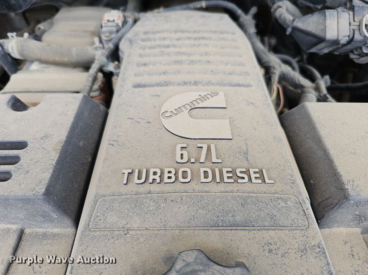 image for item DO4367 2016 Dodge Ram 5500HD  utility / service truck