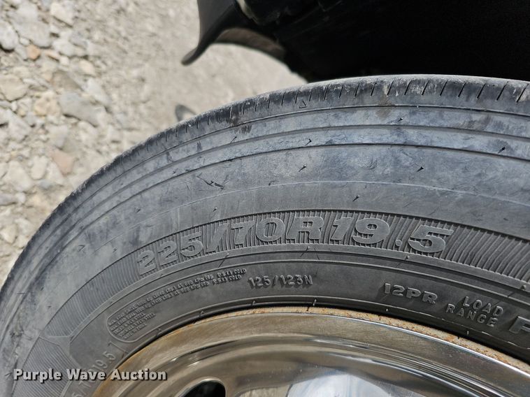 image for item DO4367 2016 Dodge Ram 5500HD  utility / service truck