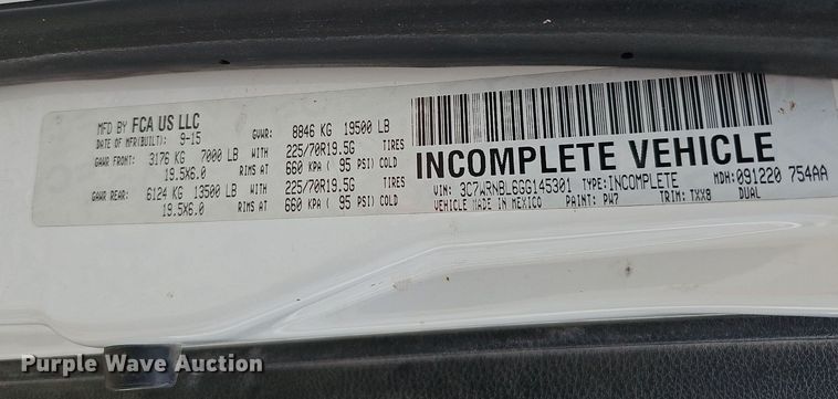 image for item DO4367 2016 Dodge Ram 5500HD  utility / service truck