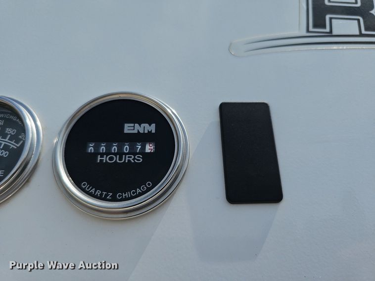 image for item DO4369 2015 Ford F550 Super Duty  utility / service truck